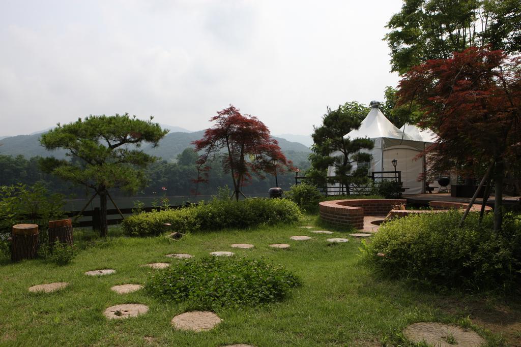 Moonlight Blue Pension Gapyeong Zewnętrze zdjęcie