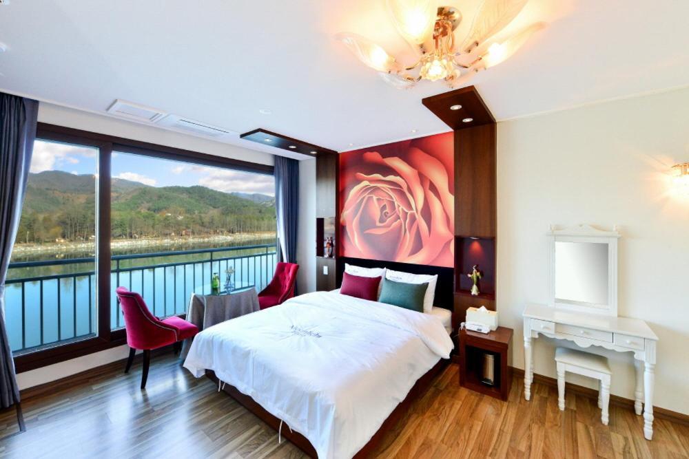 Moonlight Blue Pension Gapyeong Zewnętrze zdjęcie