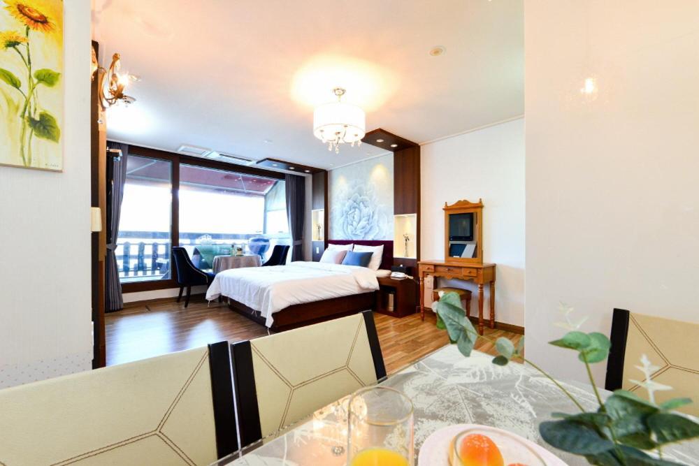 Moonlight Blue Pension Gapyeong Zewnętrze zdjęcie