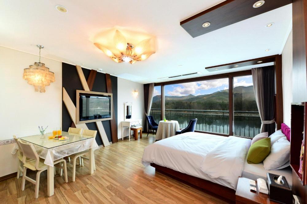 Moonlight Blue Pension Gapyeong Zewnętrze zdjęcie
