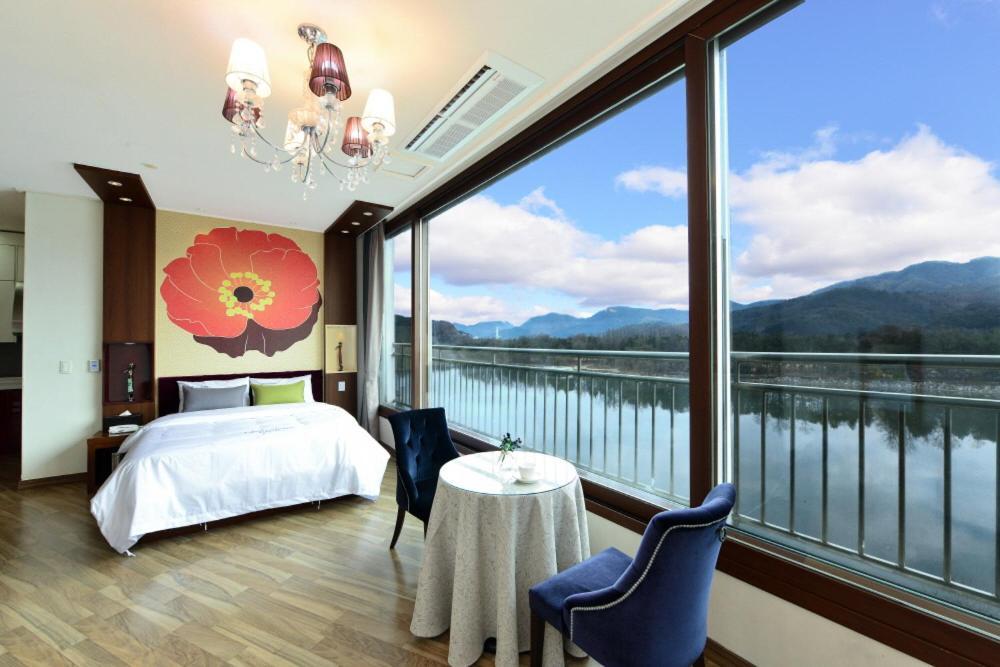 Moonlight Blue Pension Gapyeong Zewnętrze zdjęcie